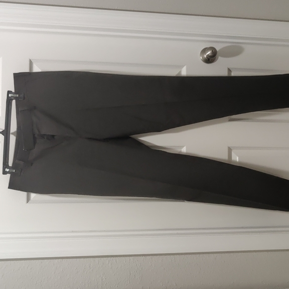 Grey pants - Picture 3 of 4